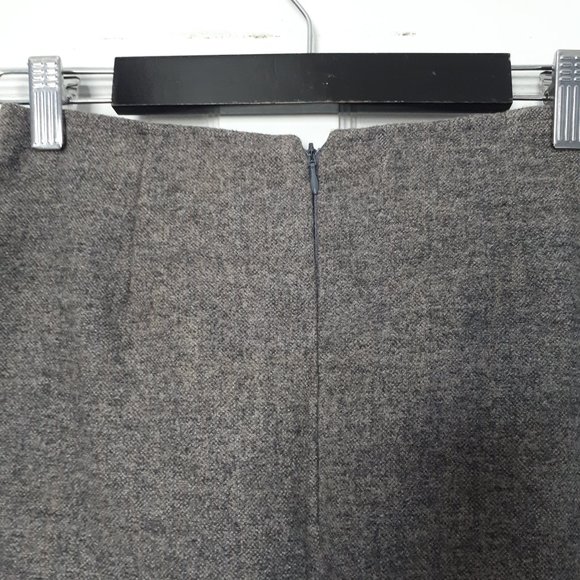 Vintage Style Skirt - Picture 2 of 8